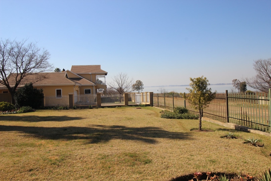 2 Bedroom Property for Sale in Deneysville Free State